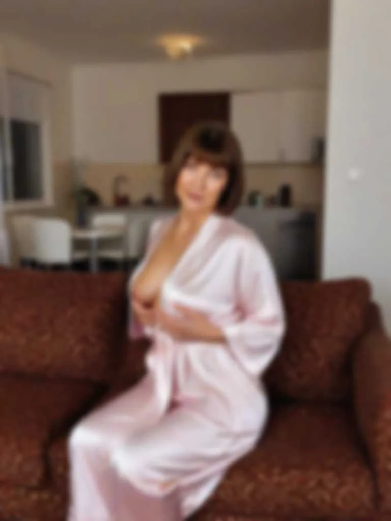 Полина